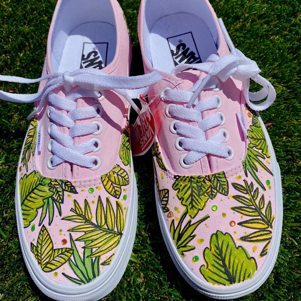 CUSTOM TROPICAL VANS